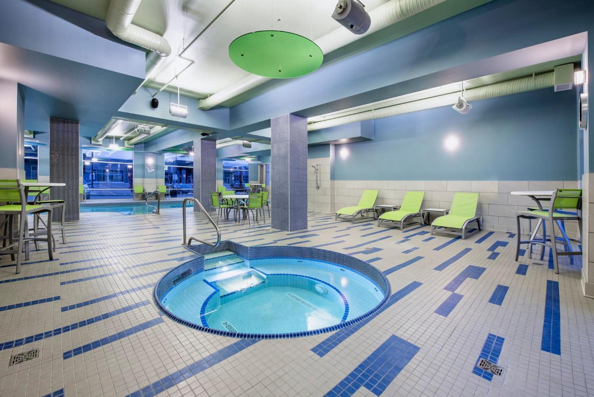 Holiday Inn Express & Suites Kelowna - East By Ihg Εξωτερικό φωτογραφία