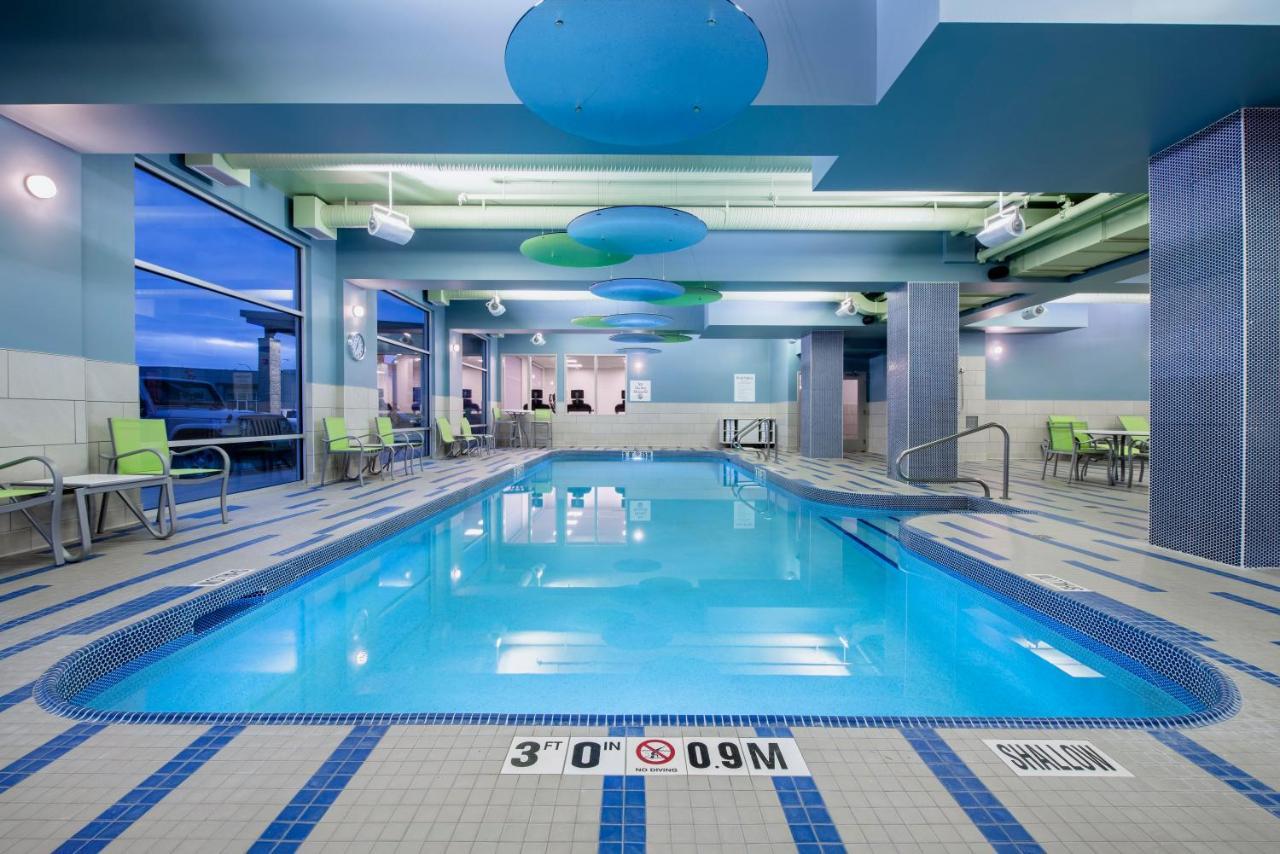 Holiday Inn Express & Suites Kelowna - East By Ihg Εξωτερικό φωτογραφία